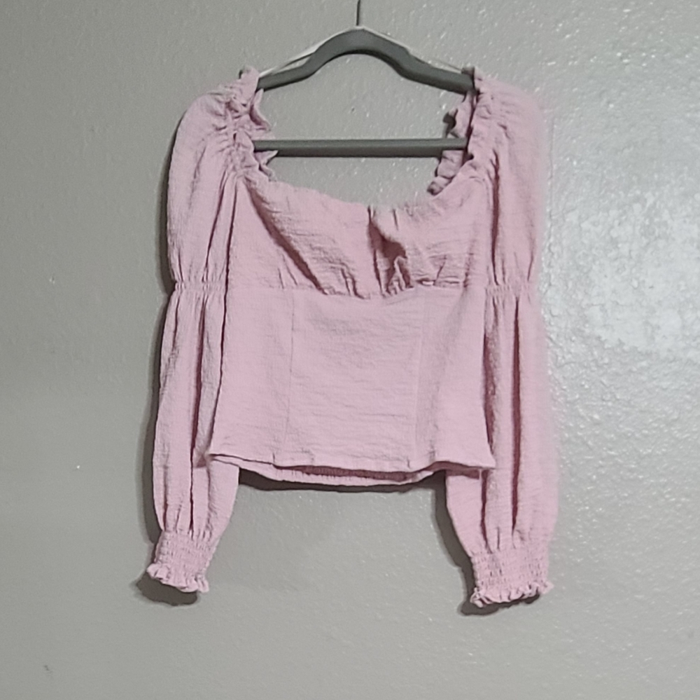 Astr the label top